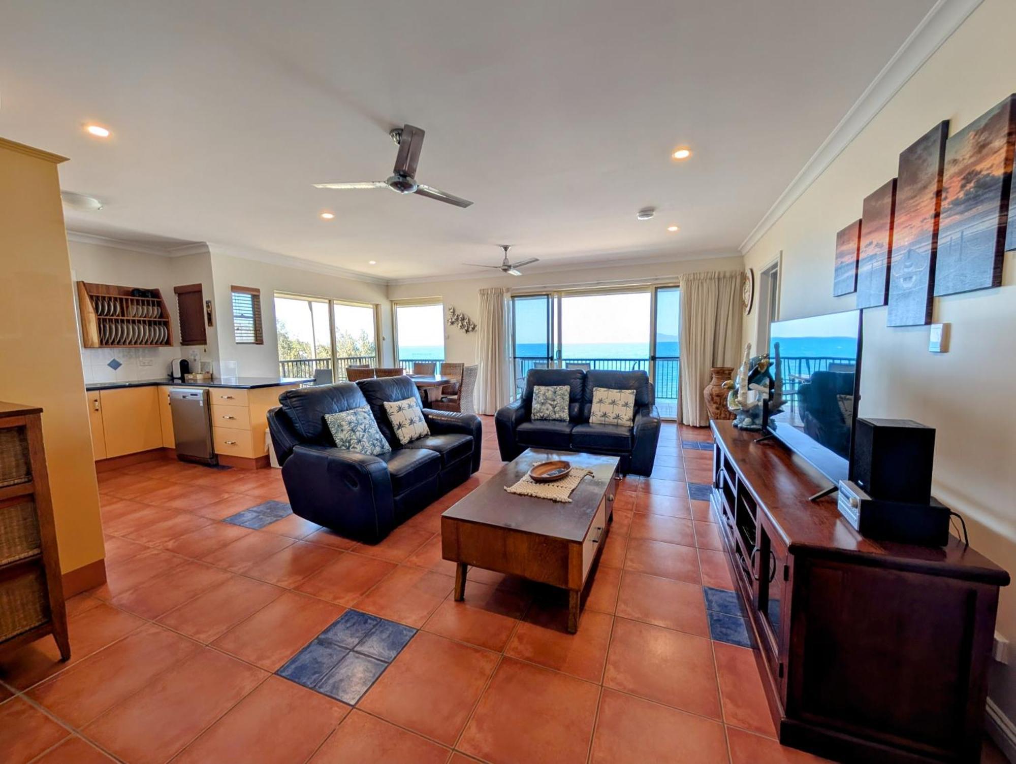 Rose Bay Resort Μπόουεν Εξωτερικό φωτογραφία