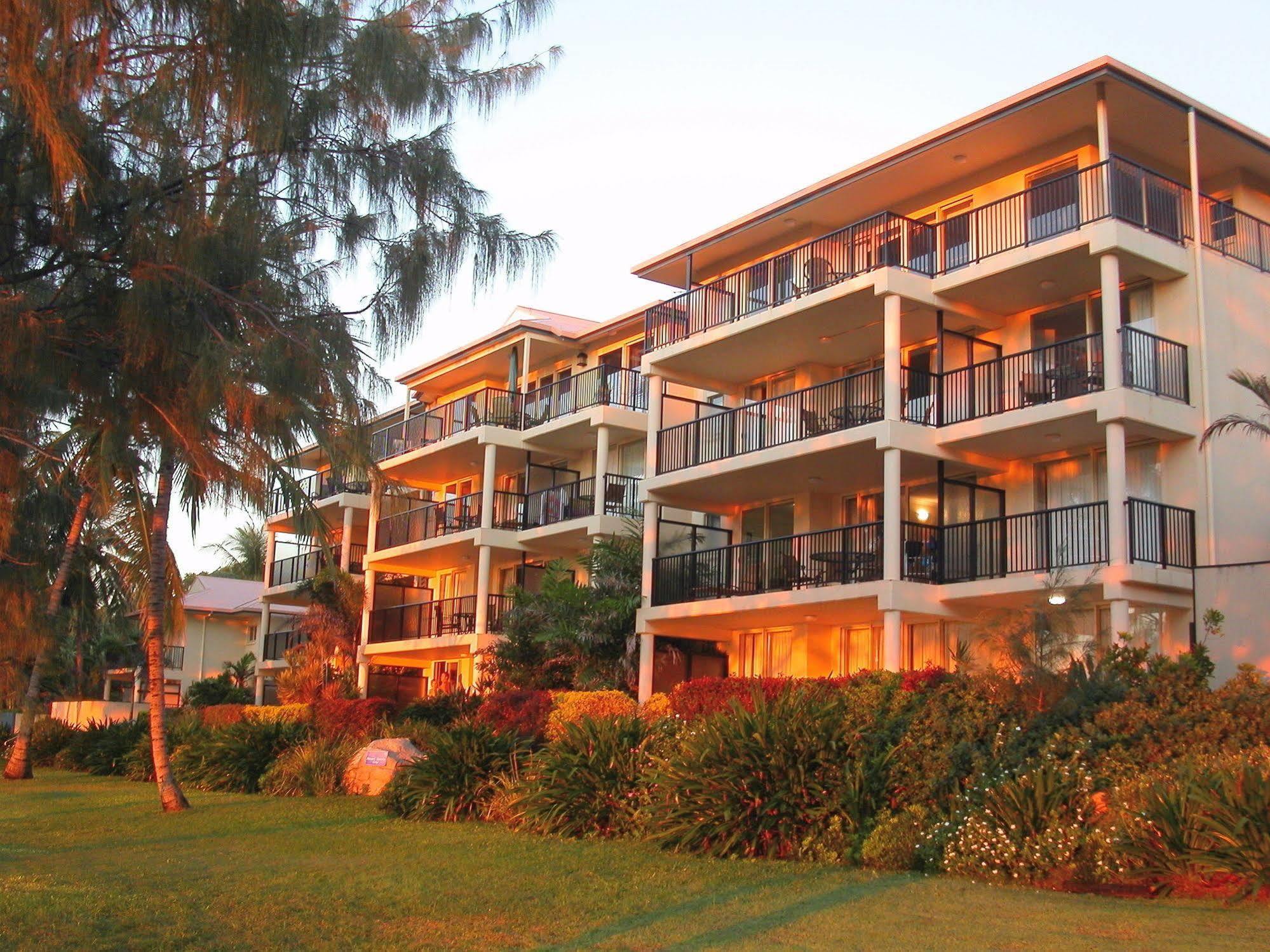 Rose Bay Resort Μπόουεν Εξωτερικό φωτογραφία